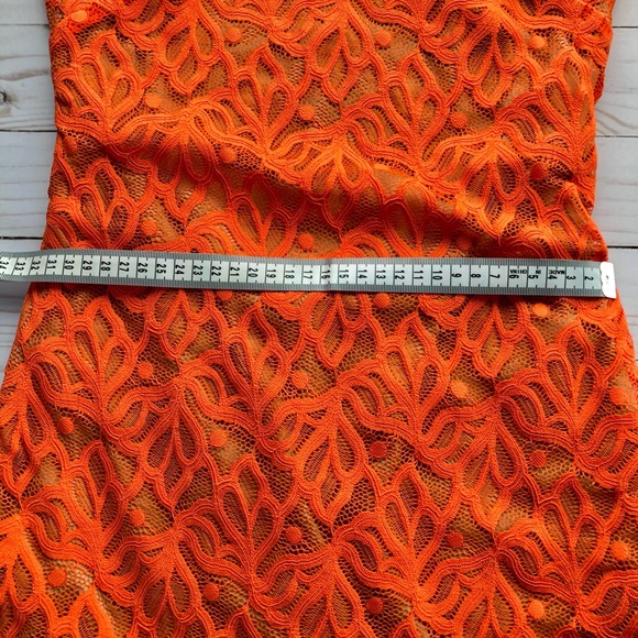 Backless lace mini gorgeous bebe summer dress - Picture 8 of 8